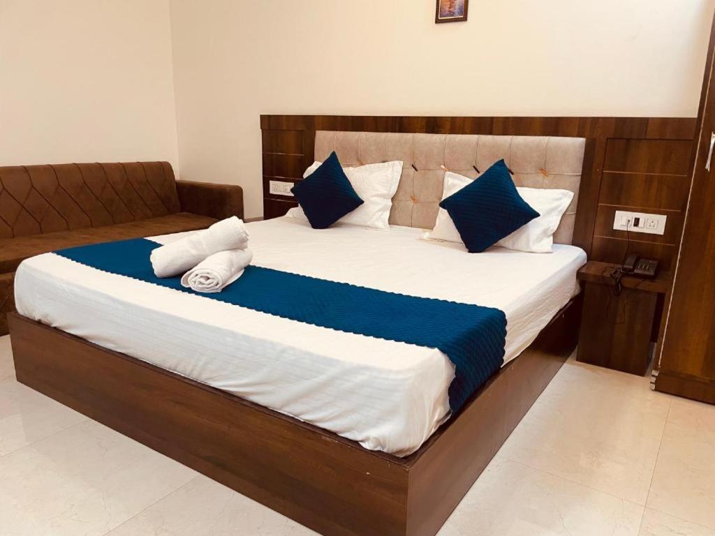 Hotel Konark A Family Stay Aerocity New Delhi Eksteriør billede